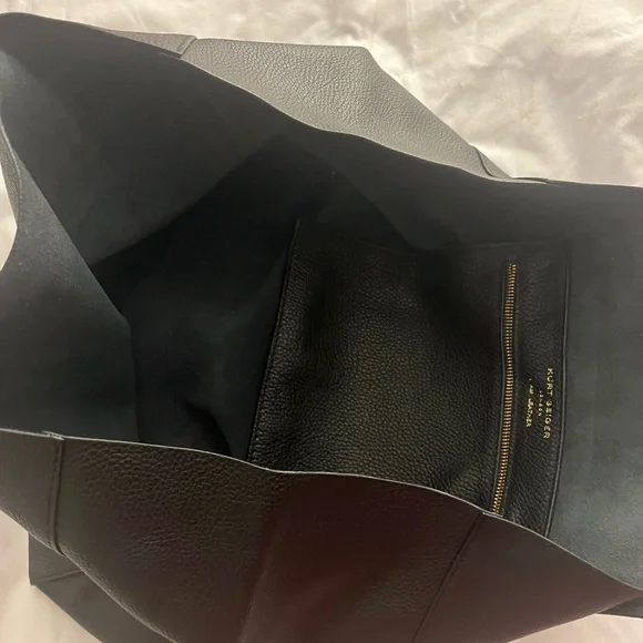 Black Leather Tote Bag - Picture 4 of 6